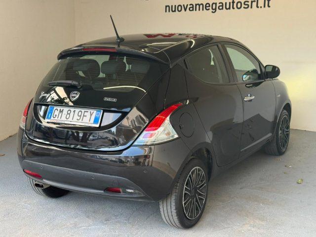 LANCIA Ypsilon 1.0 FireFly 5 porte S&S Hybrid Gold