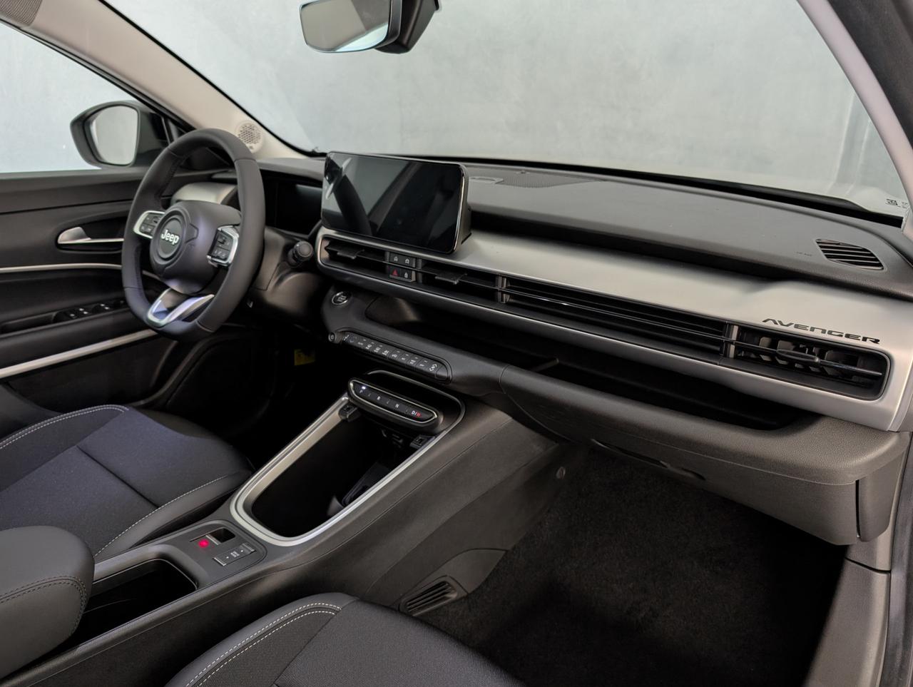 Jeep Avenger 1.2 Turbo E-Hybrid 110cv eDCT6 Summit