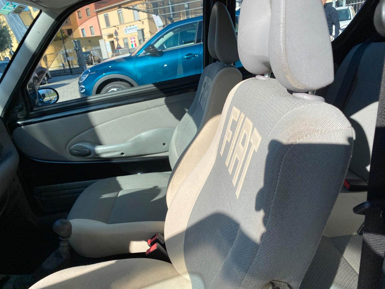 Fiat 600 1.1 Active (class)