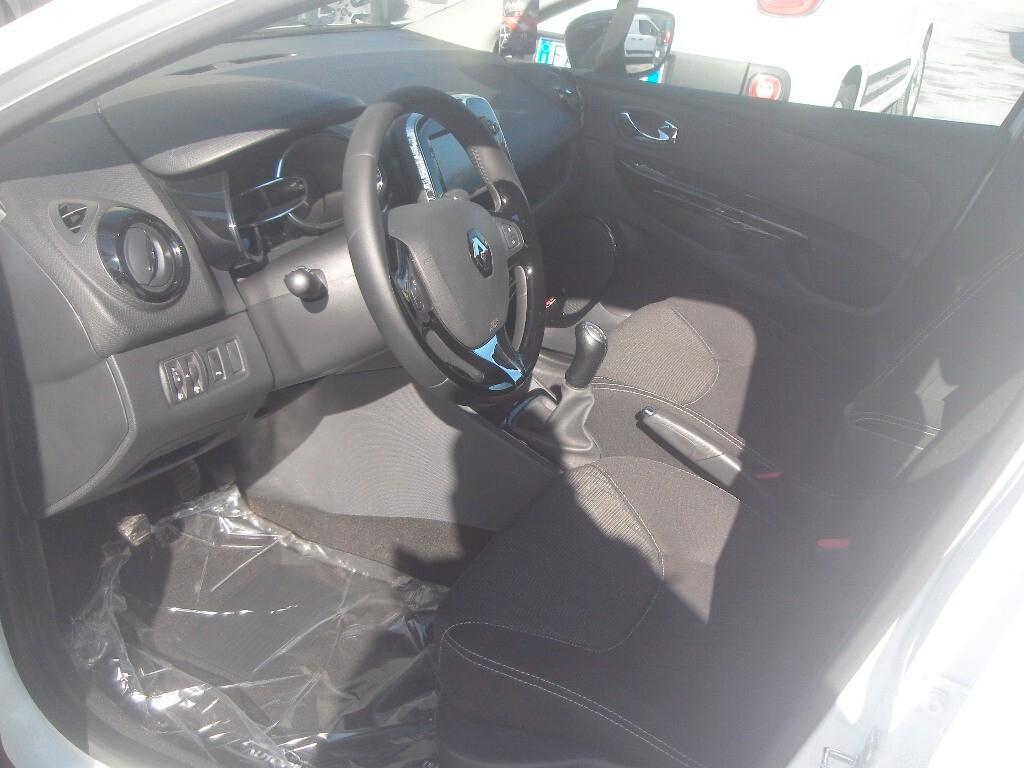Renault Clio 1.5 DCI ENERGY - 2014