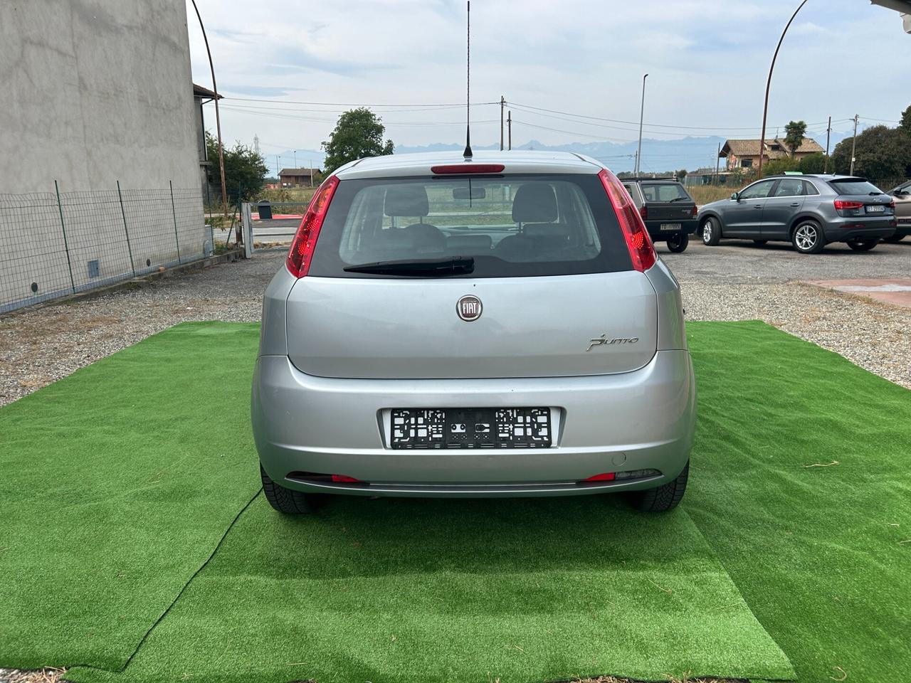 FIAT GRANDE PUNTO 1.4 BENZINA 120.000KM OTTIMO STATO