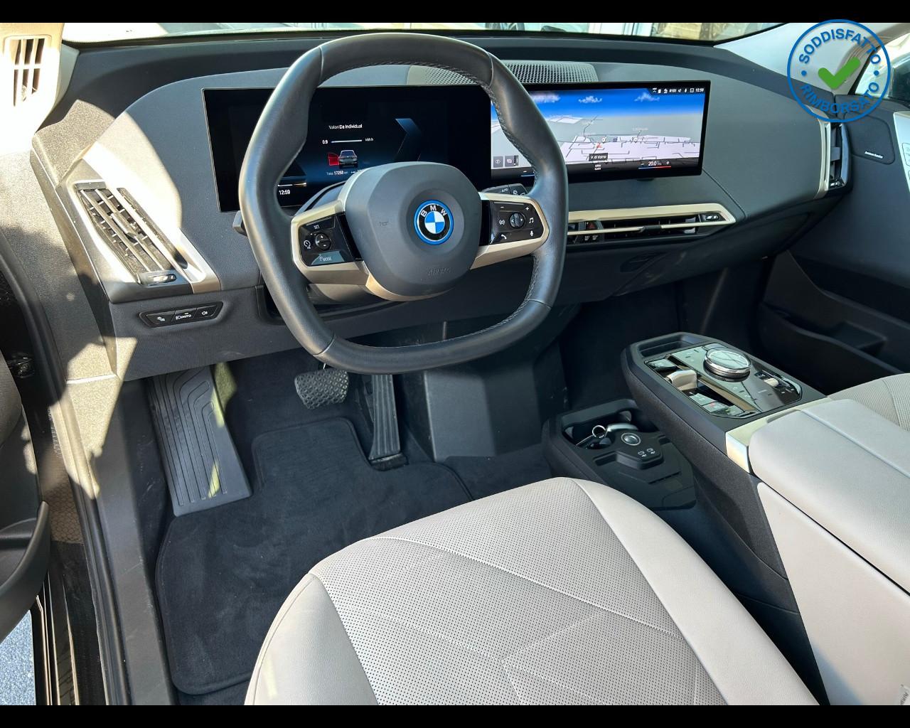 BMW iX (i20) - iX xDrive40