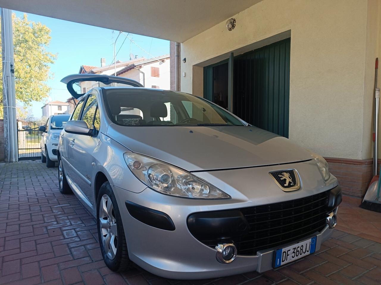 Peugeot 307 1.6 16V 5p. aut. Australian