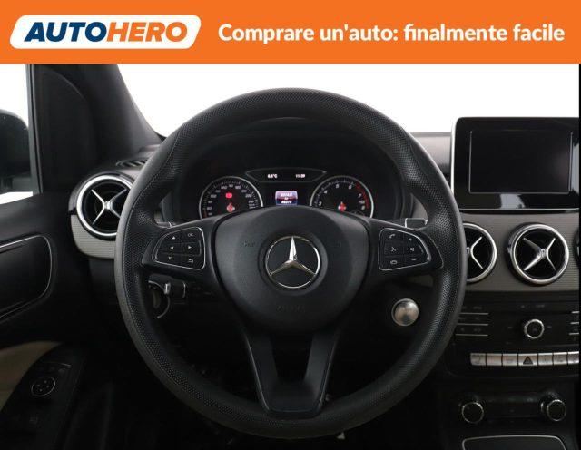 MERCEDES-BENZ B 180 Business
