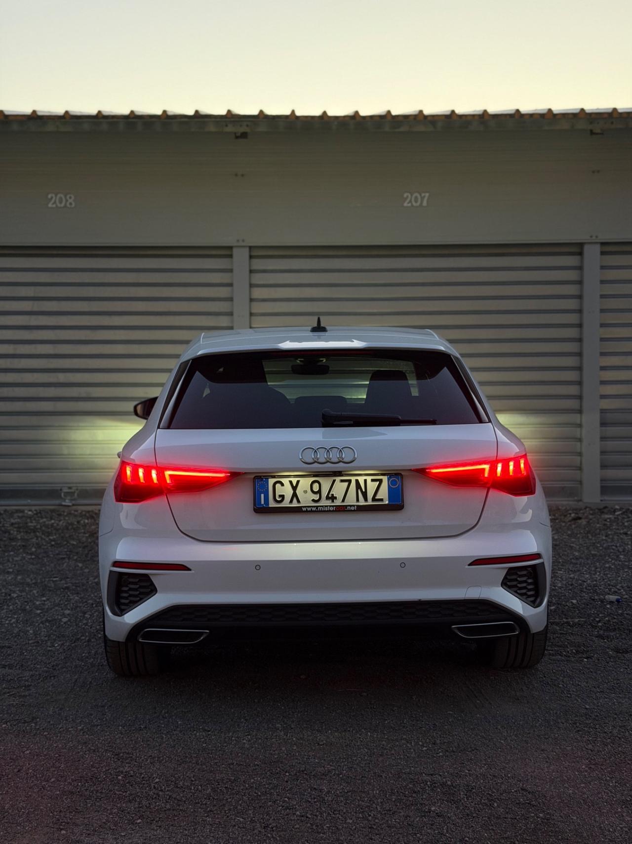 Audi A3 SPB 30 TDI S line edition