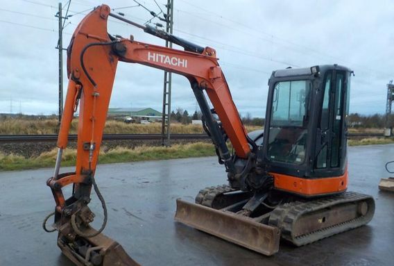 Hitachi ZX48 del 2010 con 2580