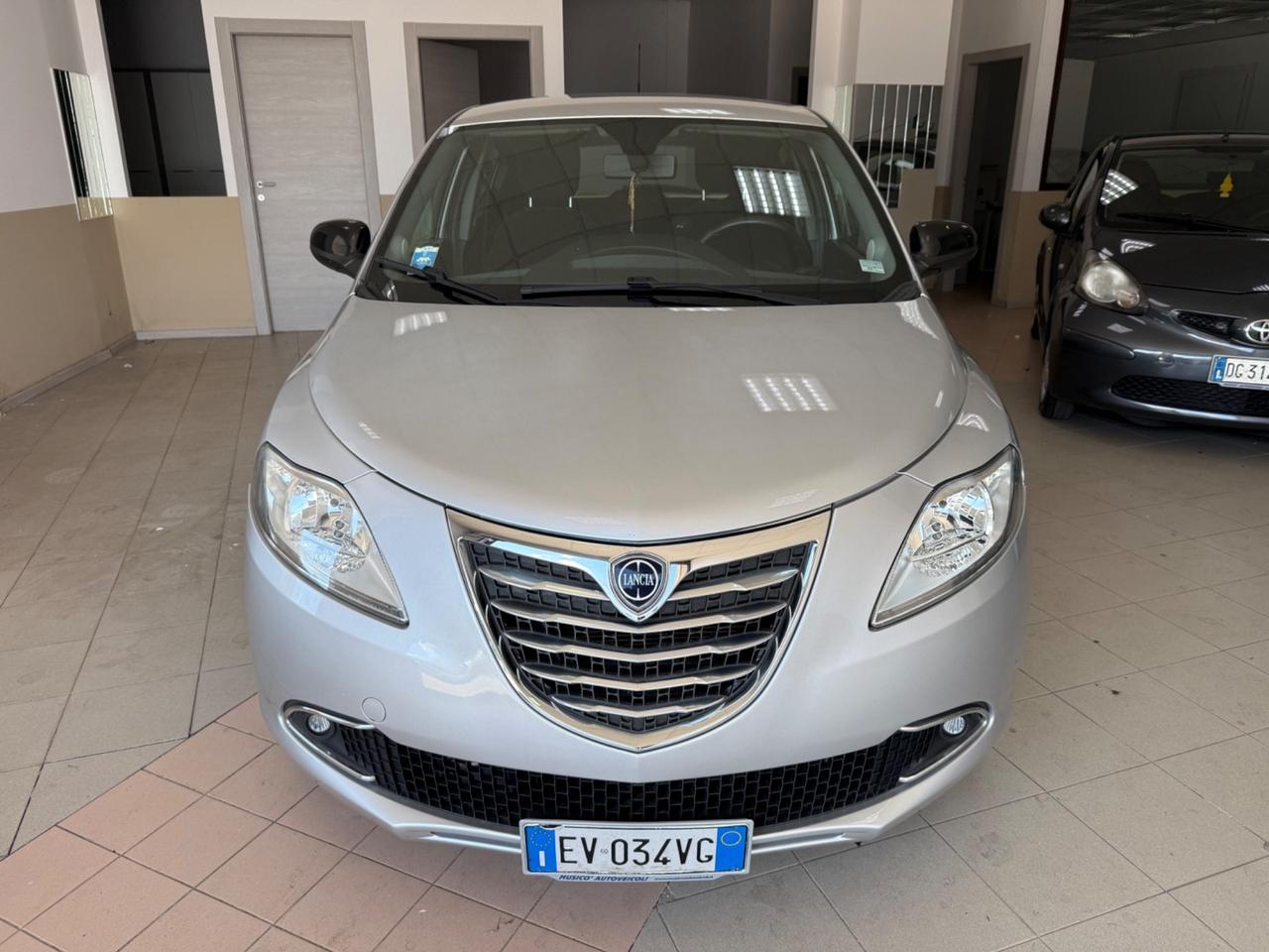 Lancia Ypsilon 1.3 MJT 16V 95 CV 5 porte S&S Platinum
