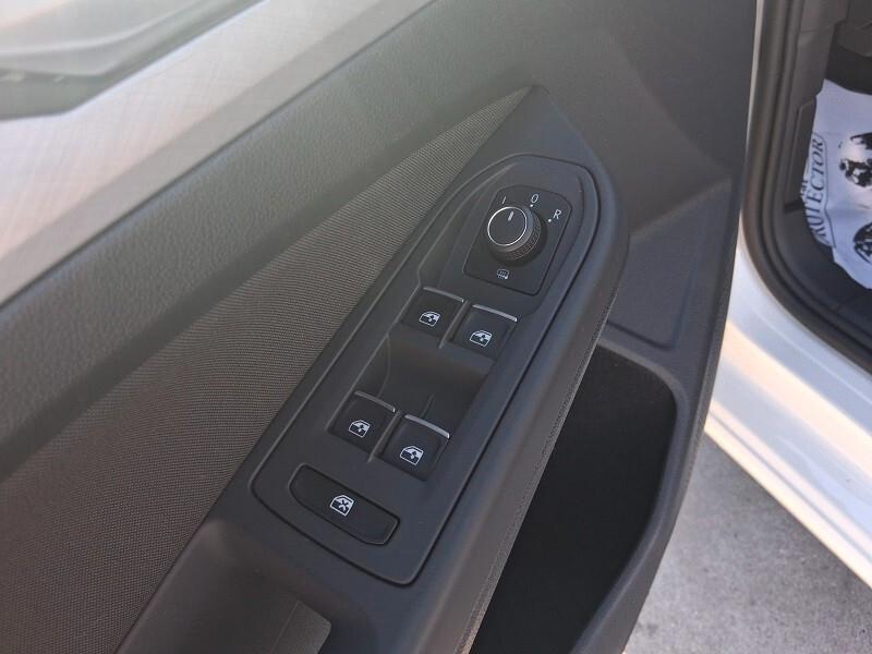 Volkswagen Golf 1.0 eTSI EVO DSG Life