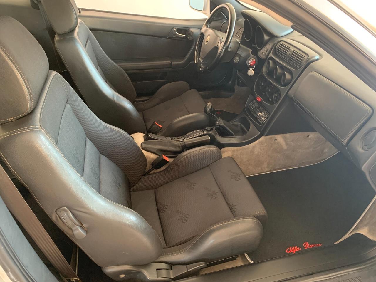 Alfa Romeo 2.0 GTV TWIN Spark