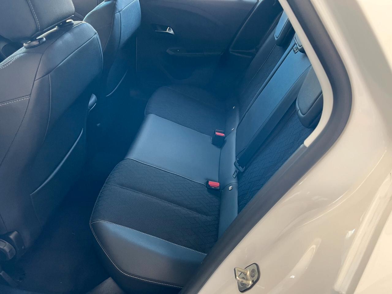 Opel Corsa 1.2 Elegance