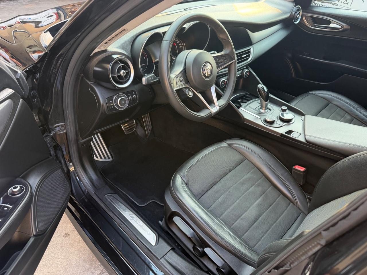 Alfa Romeo Giulia 2.2 Turbodiesel 150 CV AT8 Business
