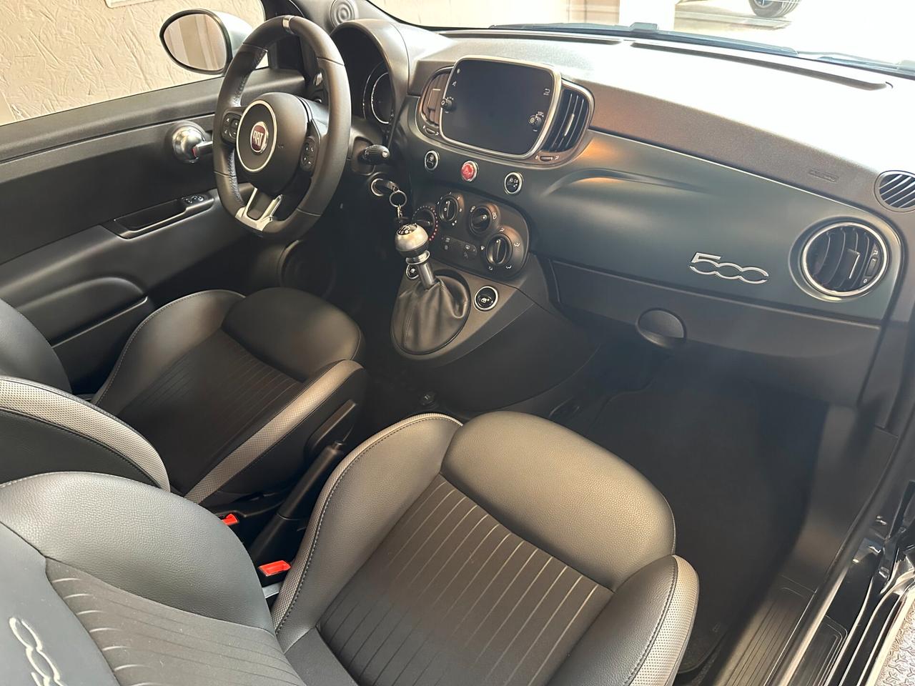 Fiat 500 1.0 Hybrid Rockstar