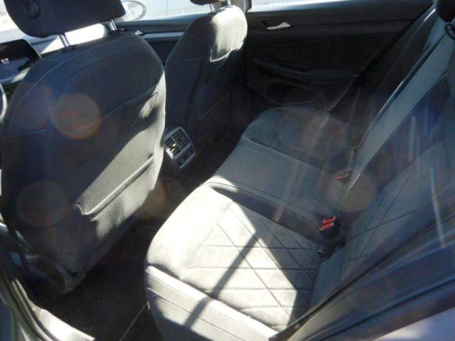 VOLKSWAGEN Golf 1.4 TSI eHYBRID DSG Plug-in Style FariMatrix, Navi