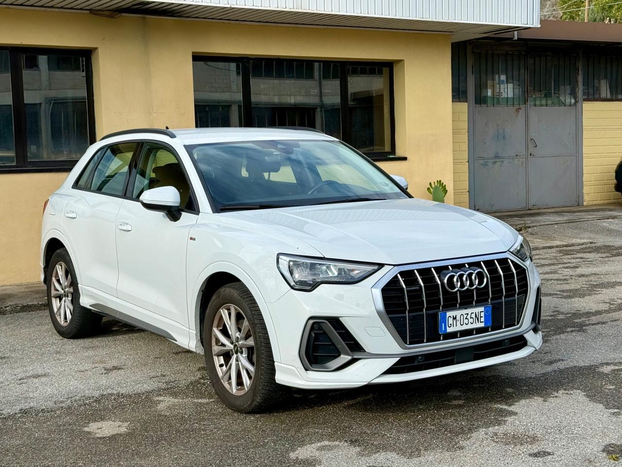 Audi Q3 35 TDI quattro S tronic line edition