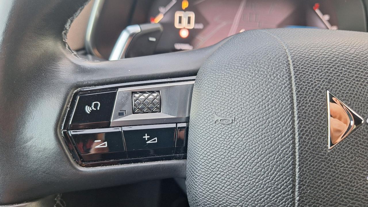 CITROEN DS7 1.5 BlueHDi 130 CV- C.AUTOMATICO