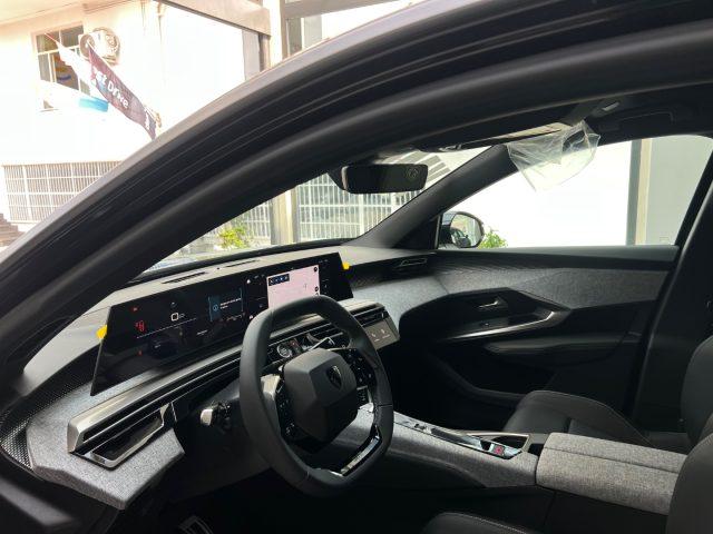 PEUGEOT 3008 Hybrid 145 e-DCS6 GT da?379,00 mensili