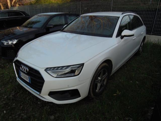 AUDI A4 Avant 30 2.0TDI 136CV S-Tronic Business