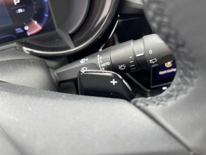 Alfa Romeo Junior 1.2 136 CV Hybrid eDCT6 - AZIENDALE