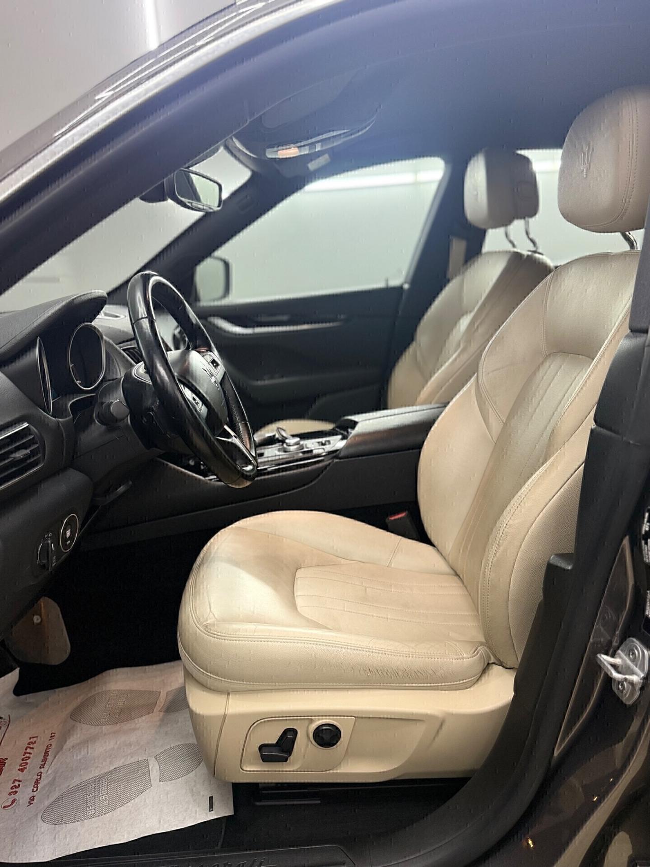 Maserati Levante Granlusso