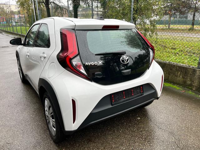 TOYOTA Aygo X 1.0 VVT-i 72 CV 5 porte ActiveXNeo Patenatati