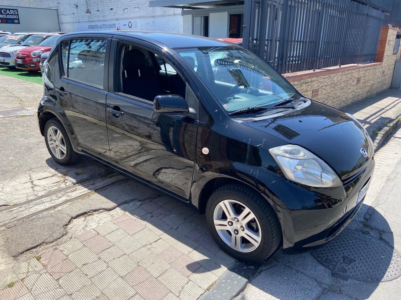 Daihatsu Sirion 1.0 B Easy - Five