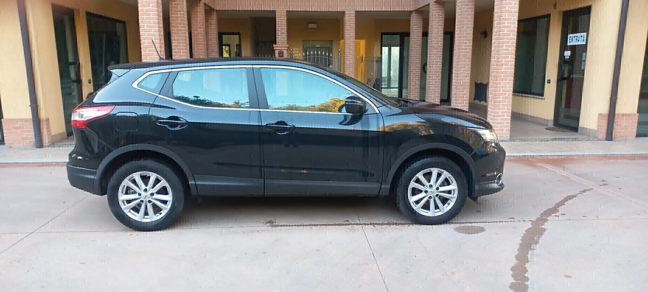 Nissan Qashqai 1.5 dCi Acenta