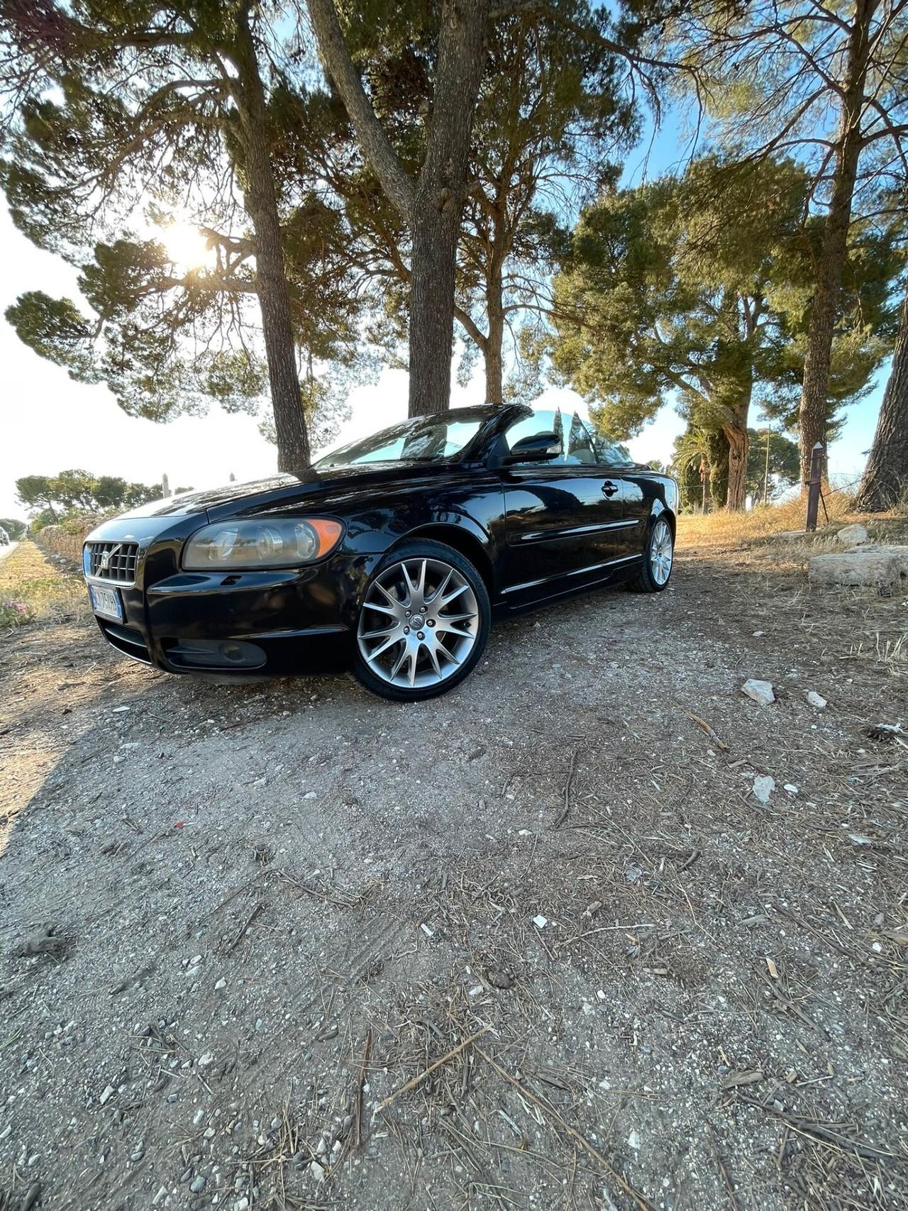 Volvo C70 2.5 turbo 20V T5 Summum