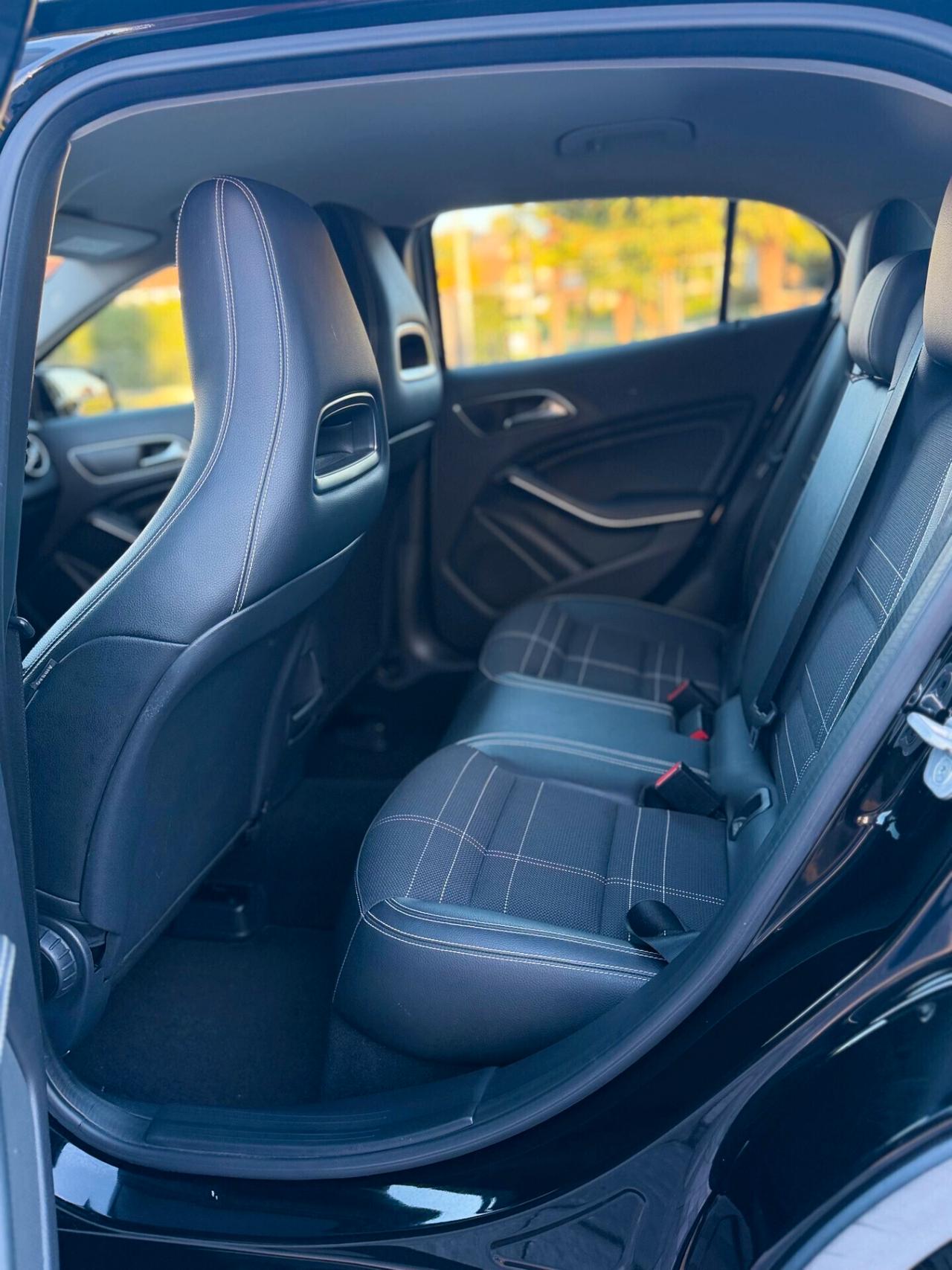 Mercedes-benz GLA 200 d Automatic NEOPATENTATI