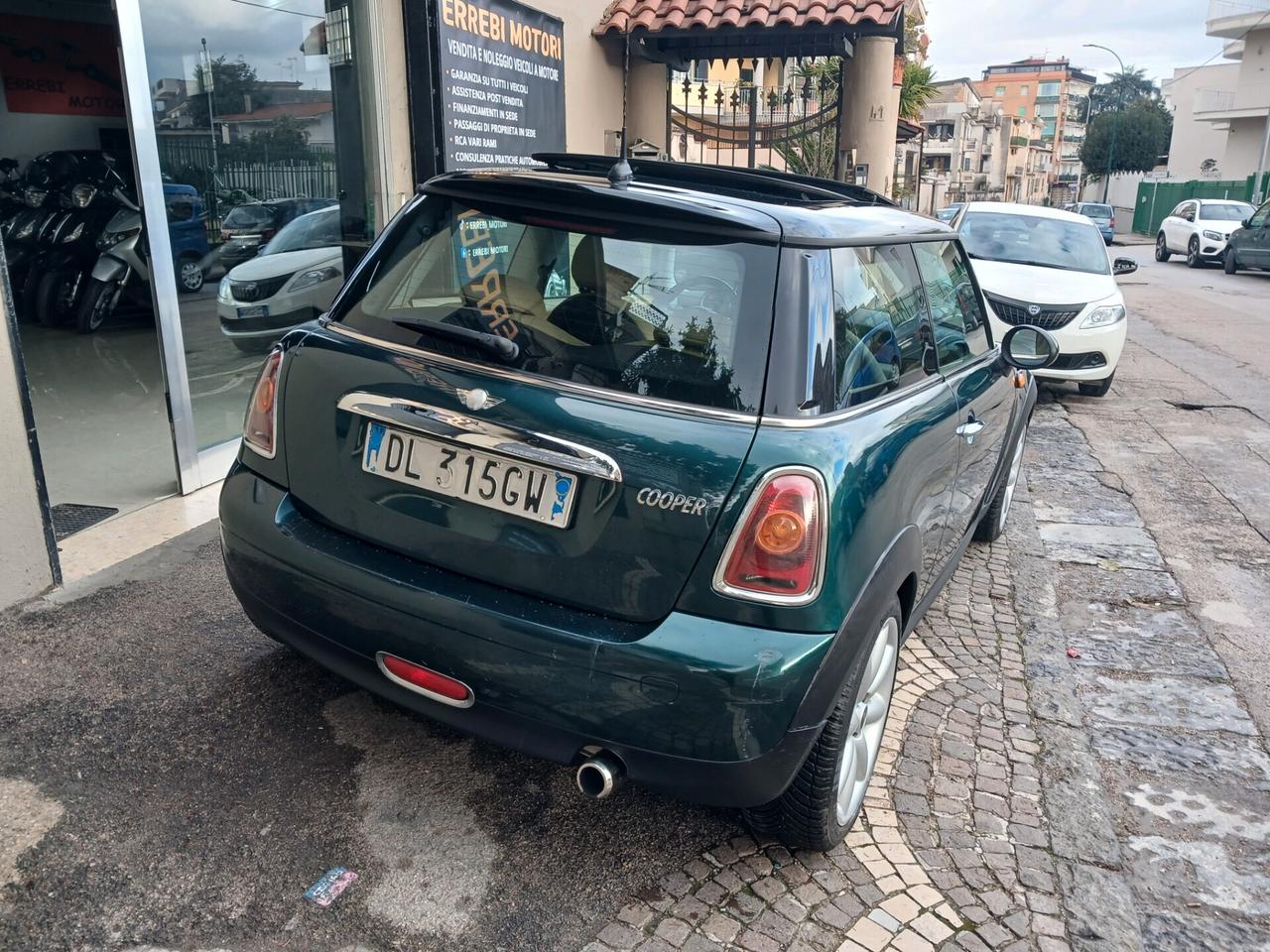 Mini Cooper Automatico Garantito