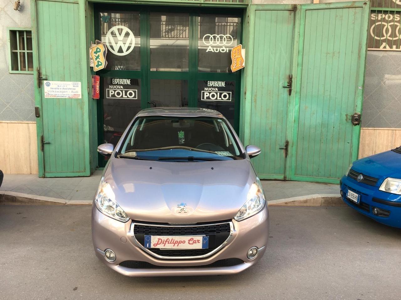 Peugeot 208 1.4 HDi 68 CV 5 porte Allure
