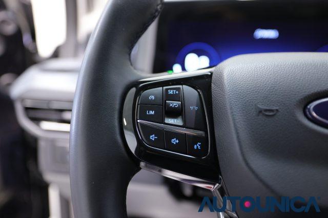 FORD Tourneo Custom 320 2.0 ECOBLUE 170CV AUTOMATICO PL TITANIUM