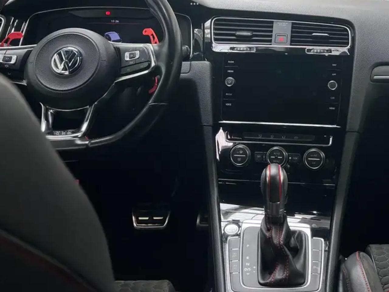 Volkswagen Golf GTI Performance 2.0 245 CV TSI DSG 5p. BMT