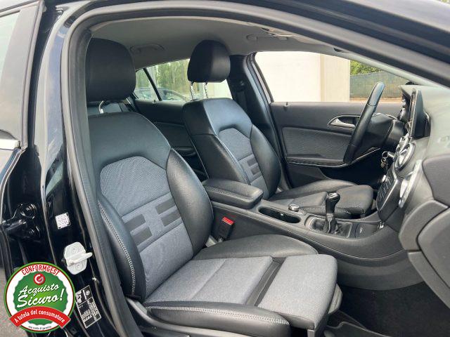 MERCEDES-BENZ GLA 180 d Premium - PER NEOPATENTATO -