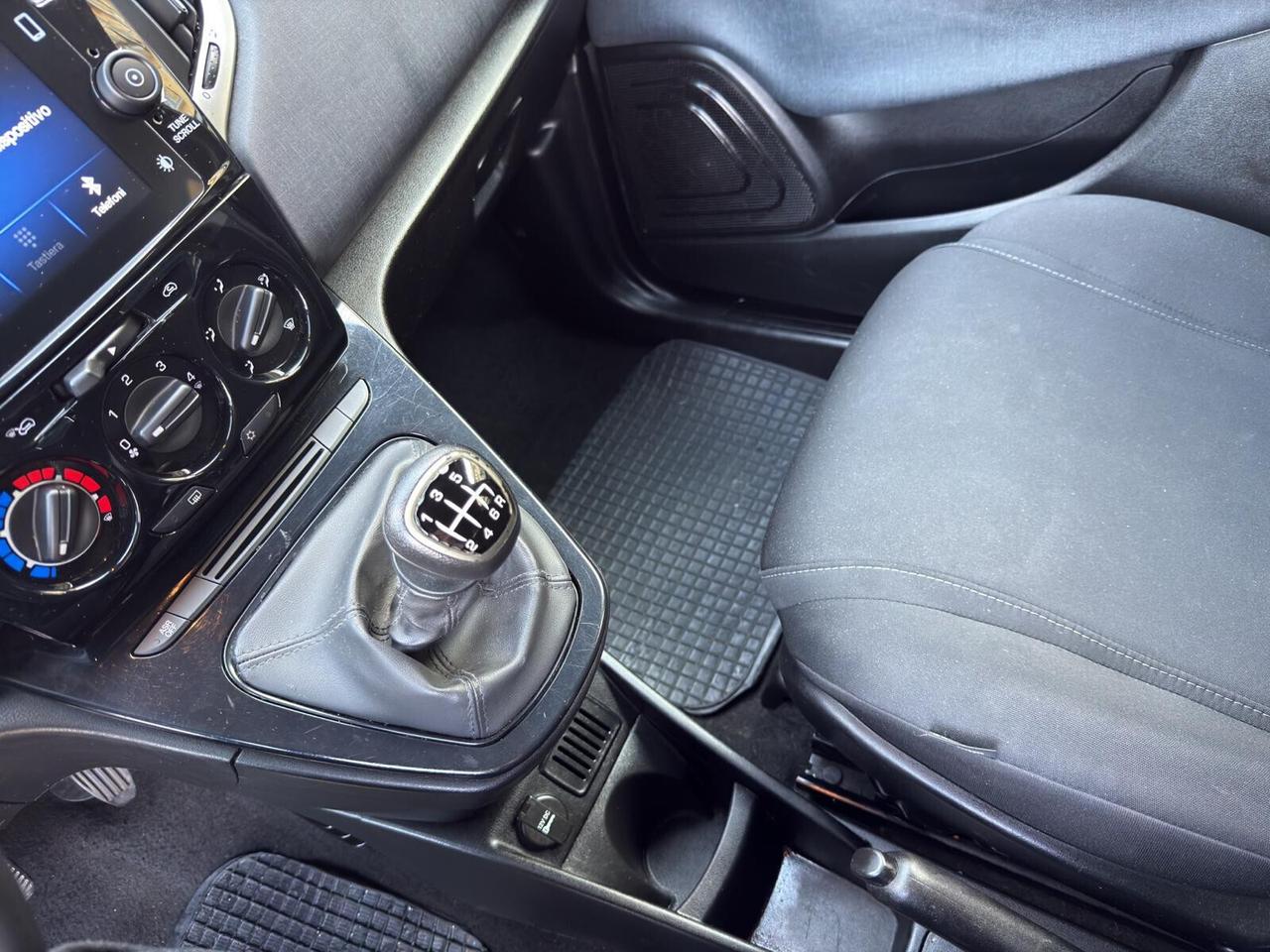 Lancia Ypsilon 1.0 firefly 70cv hybrid Gold 2022