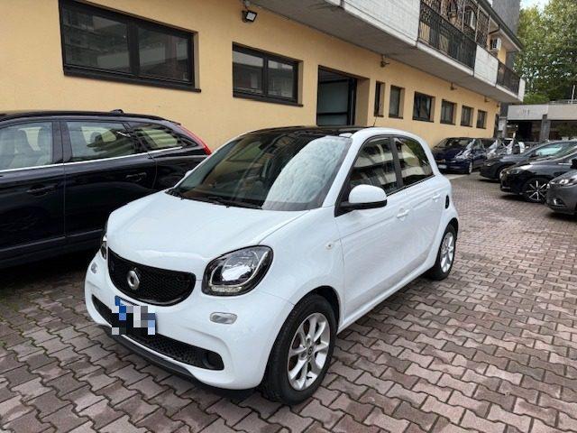 SMART ForFour EQ Prime TETTO PANORAMICO