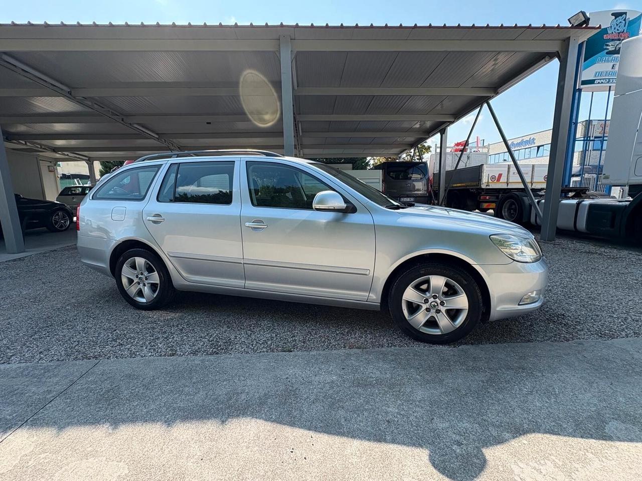 Skoda Octavia 2.0 TDI CR F.AP. 4X4 Wagon Ambition