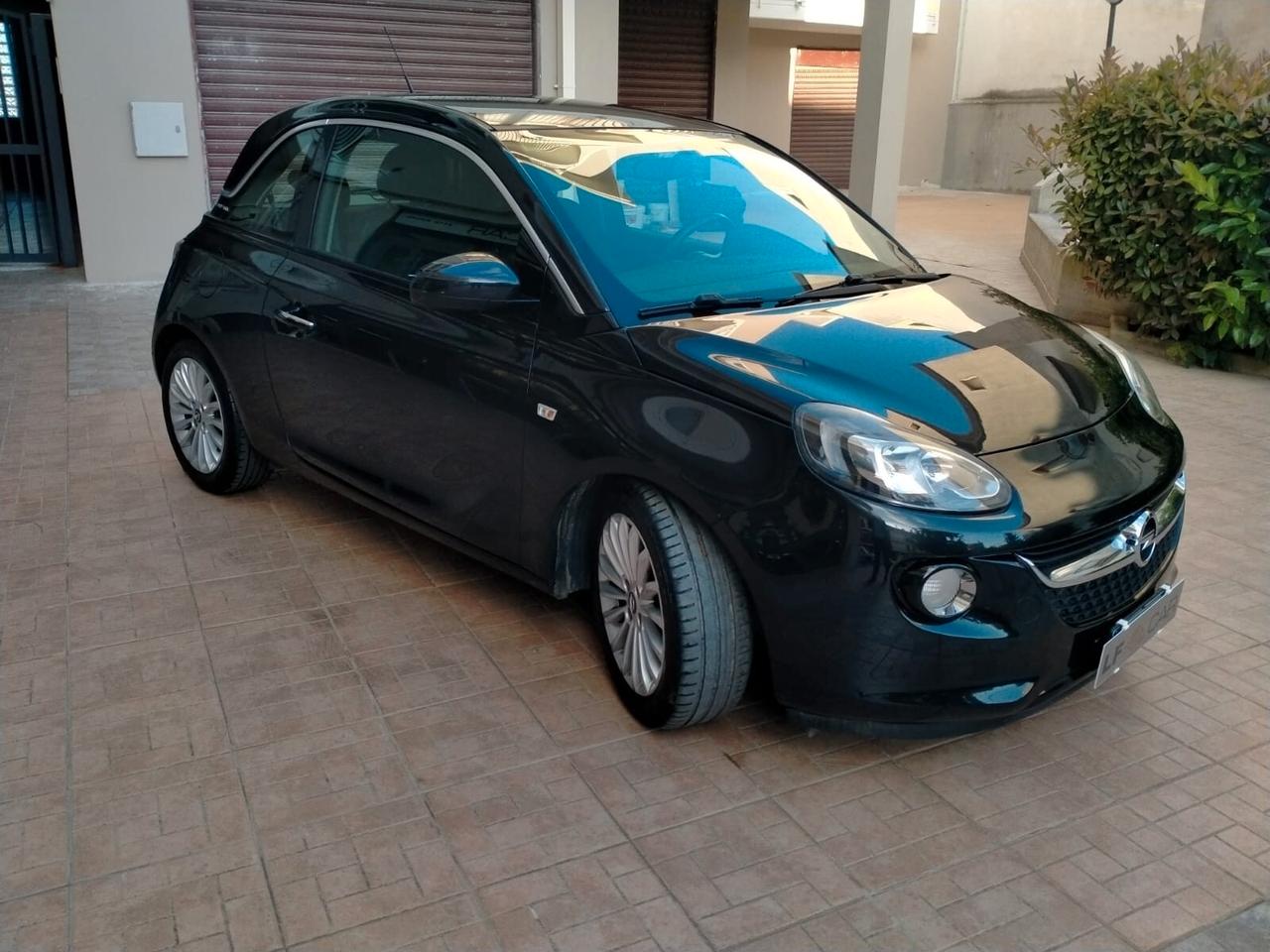 Opel Adam 1.2 70 cv Jam Neopatentati