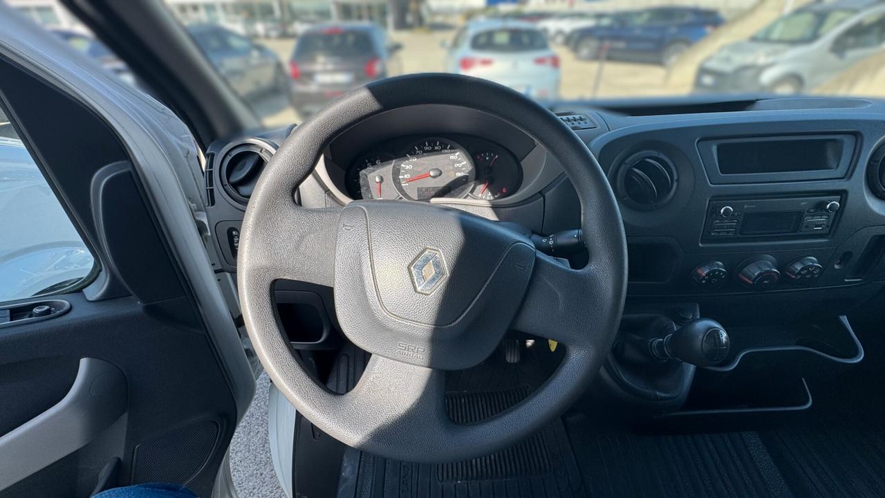 Renault Master Box - 2016