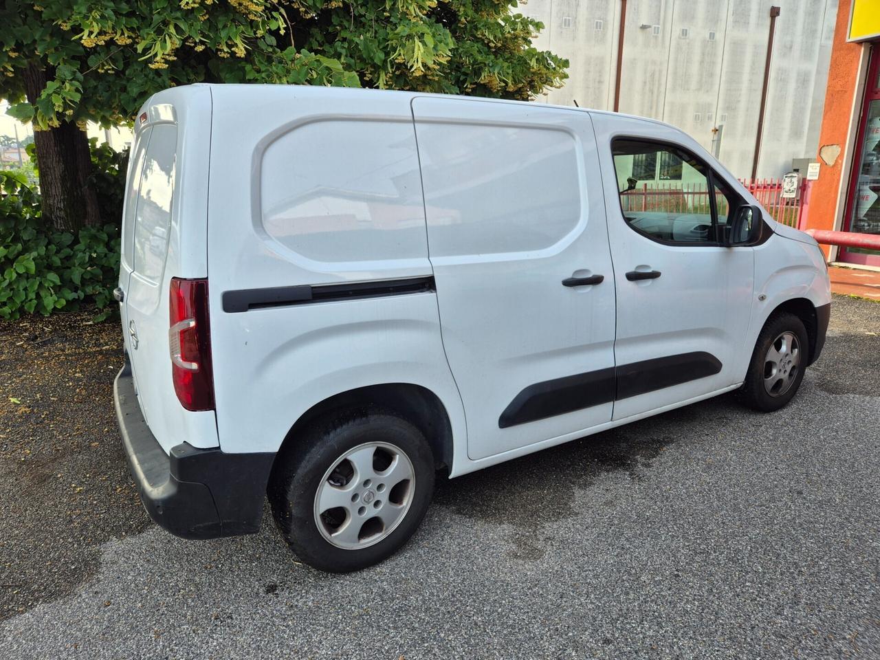 Opel Combo Cargo 1.5 Diesel S&S PC 650kg