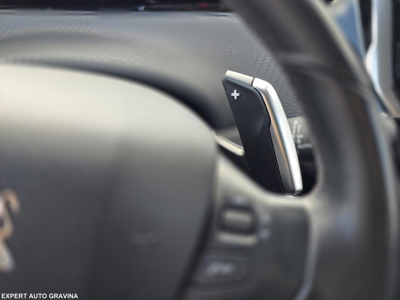PEUGEOT 2008 ALLURE 1.6hd diesel