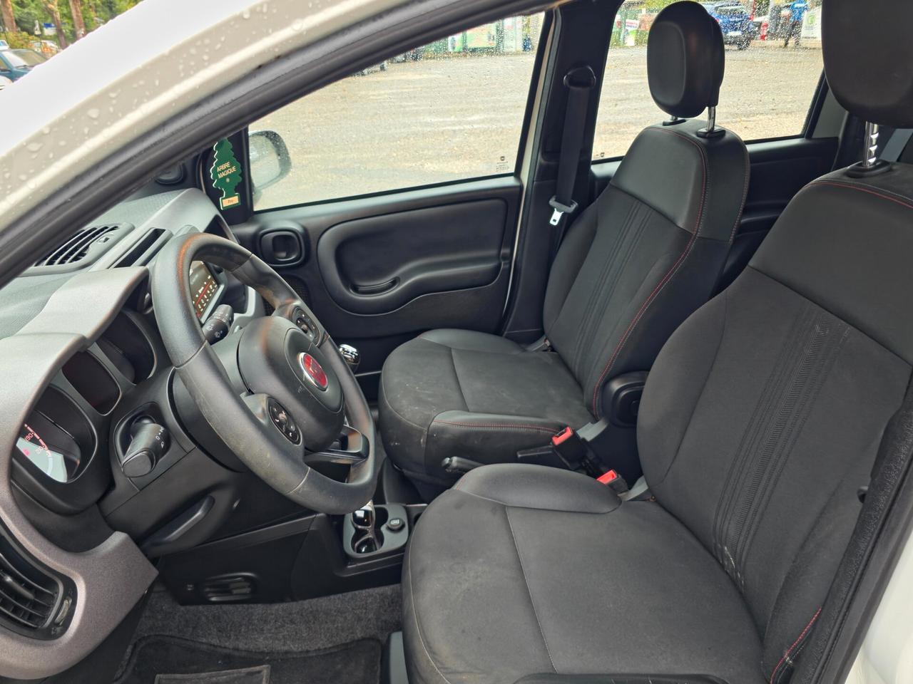 Fiat Panda 1.0 FireFly S&S Hybrid Red CV-69 E6 Manuale NEO 2022