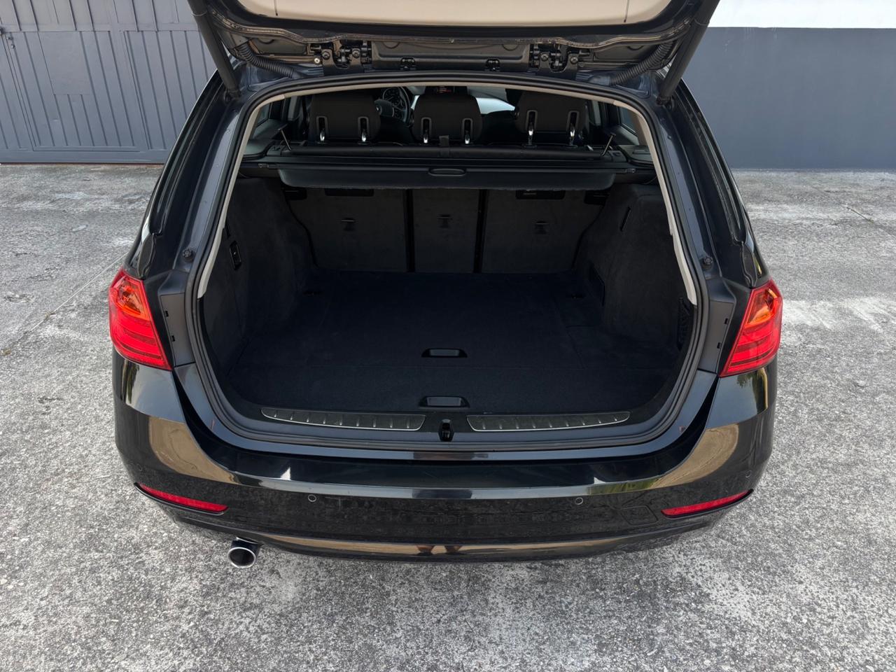 Bmw serie 3. 316d. 2.0d. Garanzia 12 mesi.