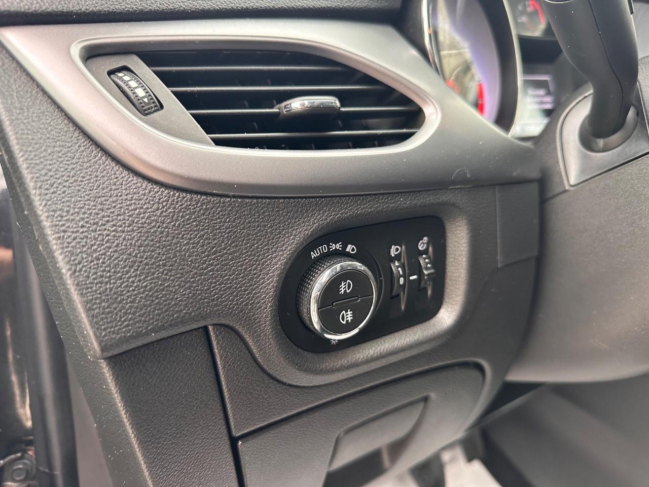 Opel Astra 2016 1.6 CDTi 110CV INCONGRUENZA KM
