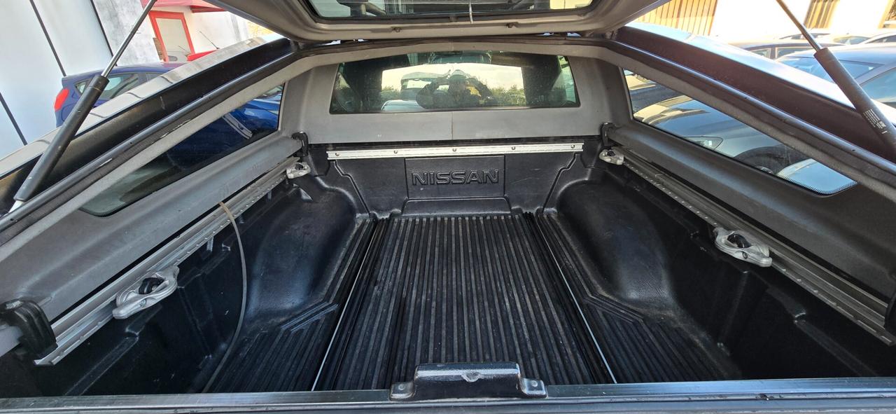 Nissan Navara 2.5 dCi 4 porte Double Cab Sport