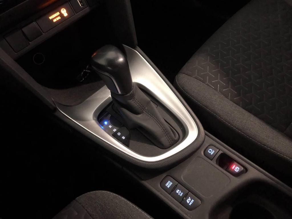 Toyota Yaris Cross 1.5 H Trend FWD E-CVT