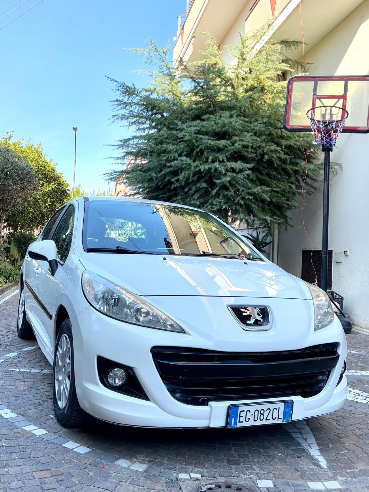 Peugeot 207 1.4 HDi 70CV FAP 5p. XS