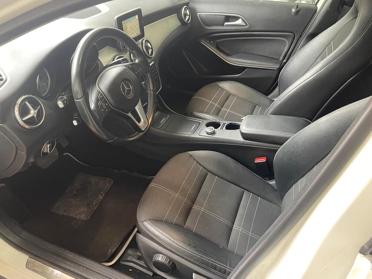 Mercedes-benz GLA 200 GLA 200 CDI Automatic Sport