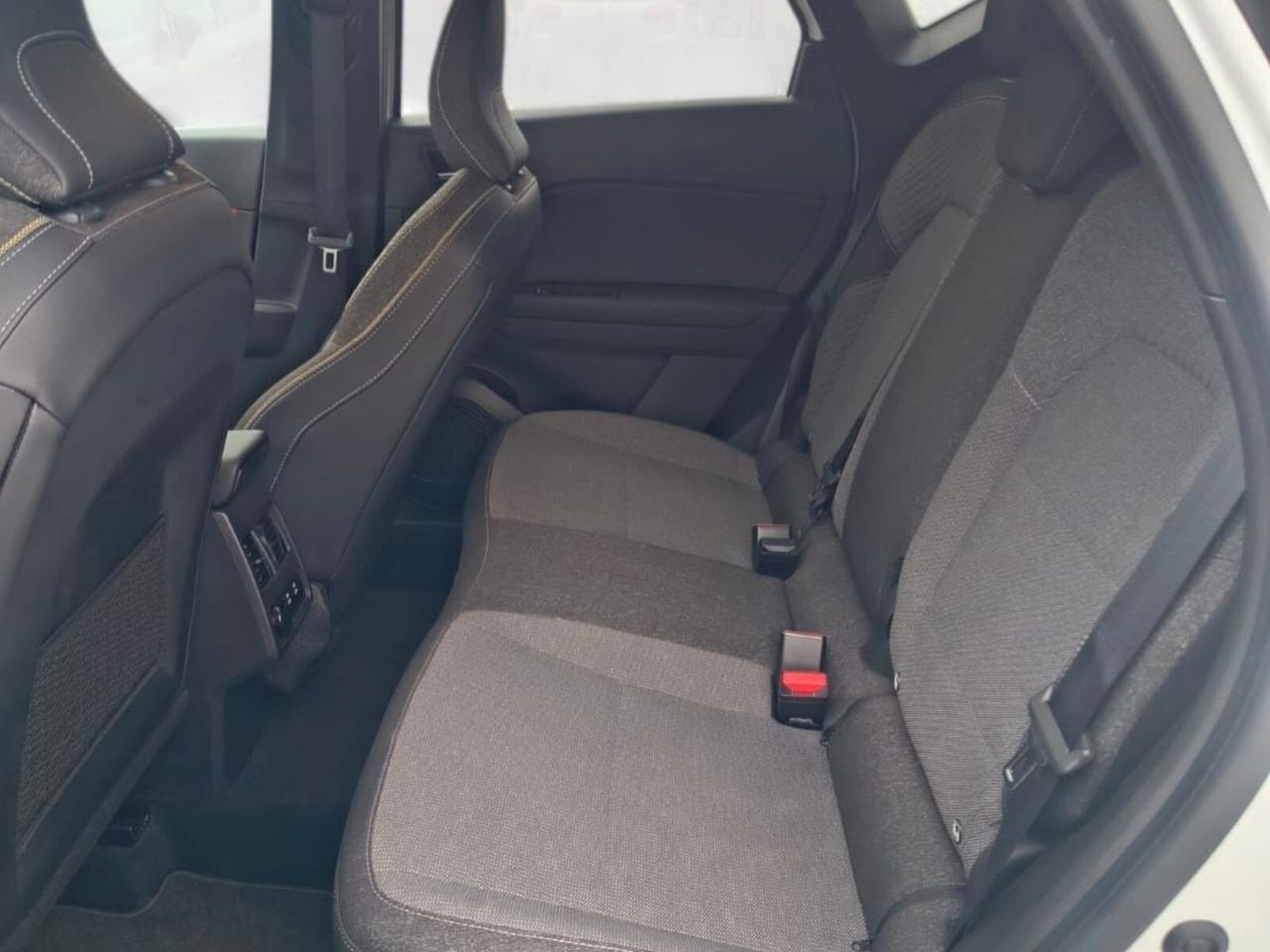 Renault Captur Mild Hybrid 160 CV EDC Techno