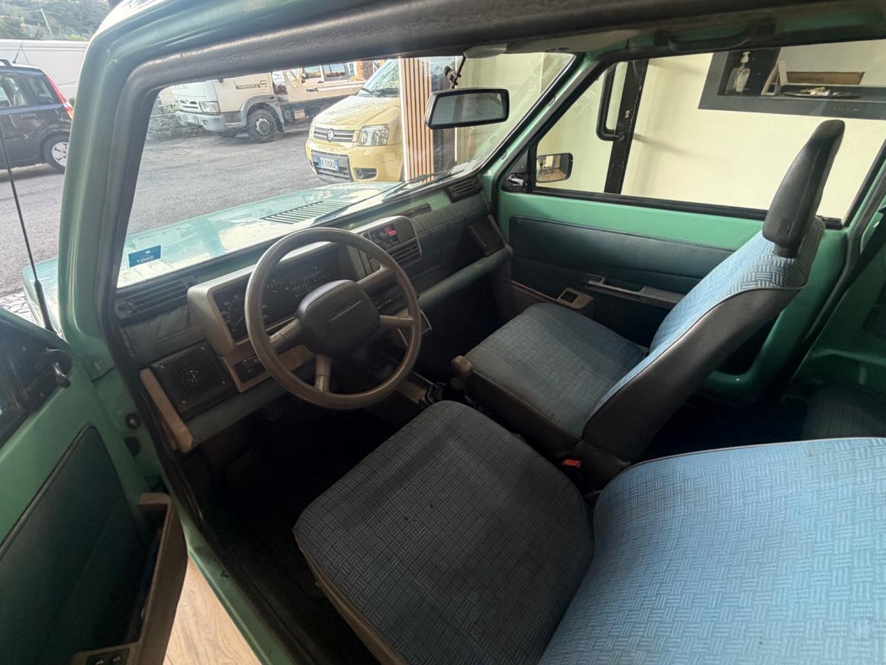 Fiat Panda 900 i.e. cat Young