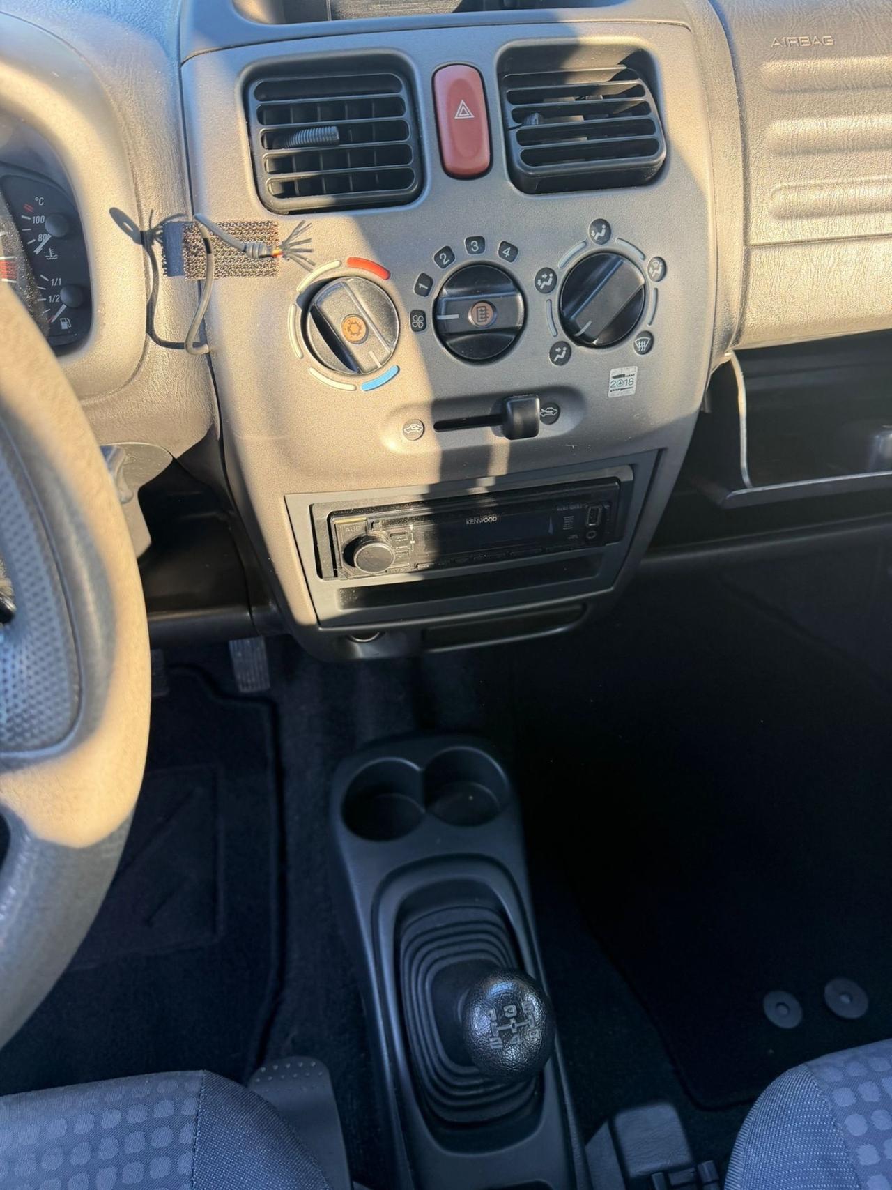 Opel Agila 1.0 12V Fashion Line
